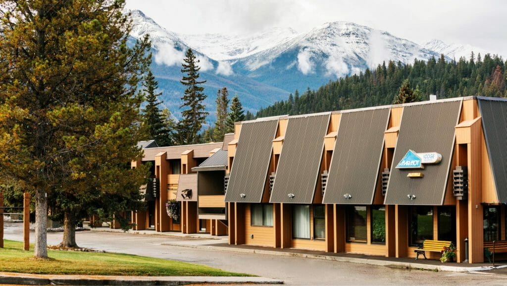Hotel Marmot Lodge Jonview YJAMA exterior 001