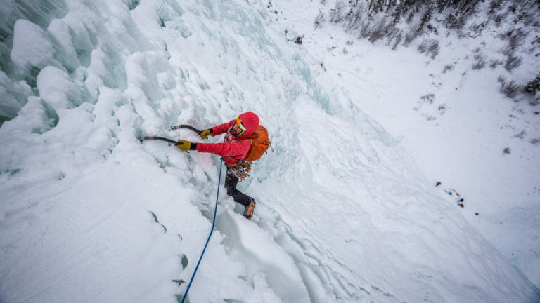 Ice Climbing AB 23 Banff Credit John Price @johnpricephotography